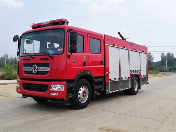 JDF5171GXFSG70/E6型水罐消防車