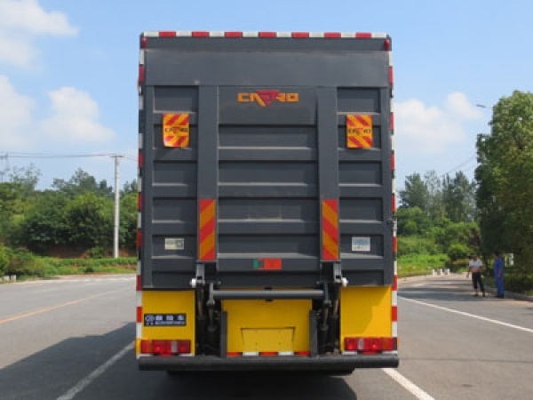 無人機(jī)運(yùn)輸車 /JDF5140XXHZ6型救險(xiǎn)車